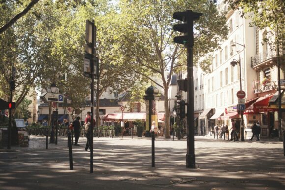 Driving Awareness for Sustainable Cities